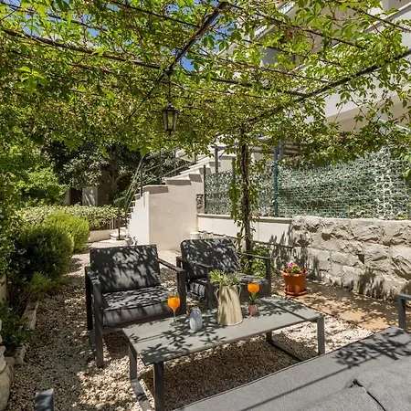 Milla Apartmán Split